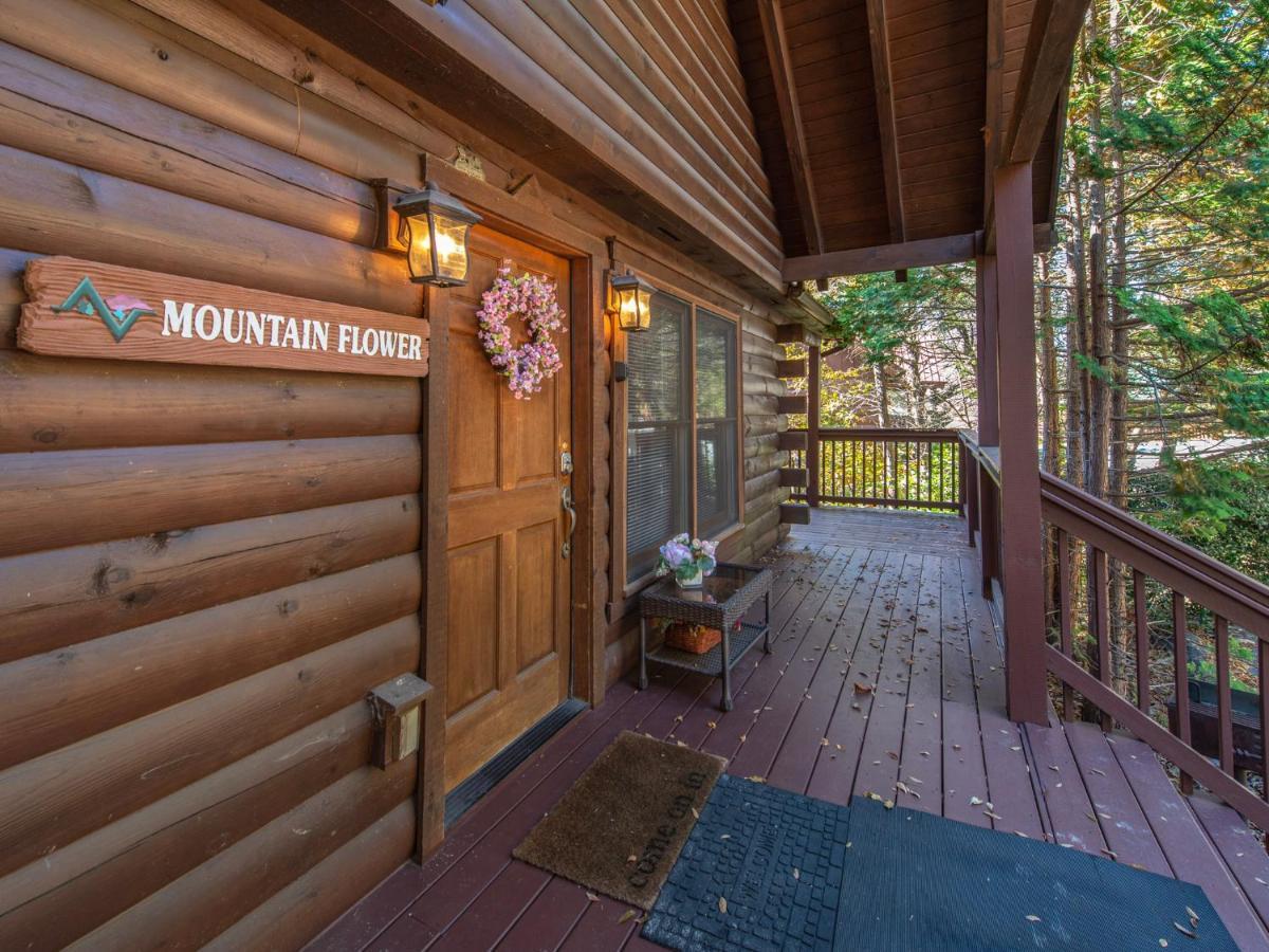 Mountain Flower พิเจนฟอร์จ ภายนอก รูปภาพ